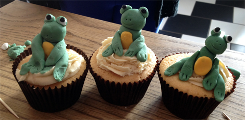 frog_cupcakes